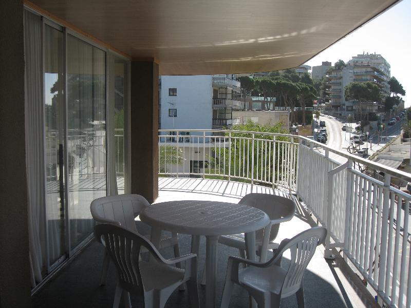 Apartamentos Santa Rosa Palmyra Salou Exterior photo